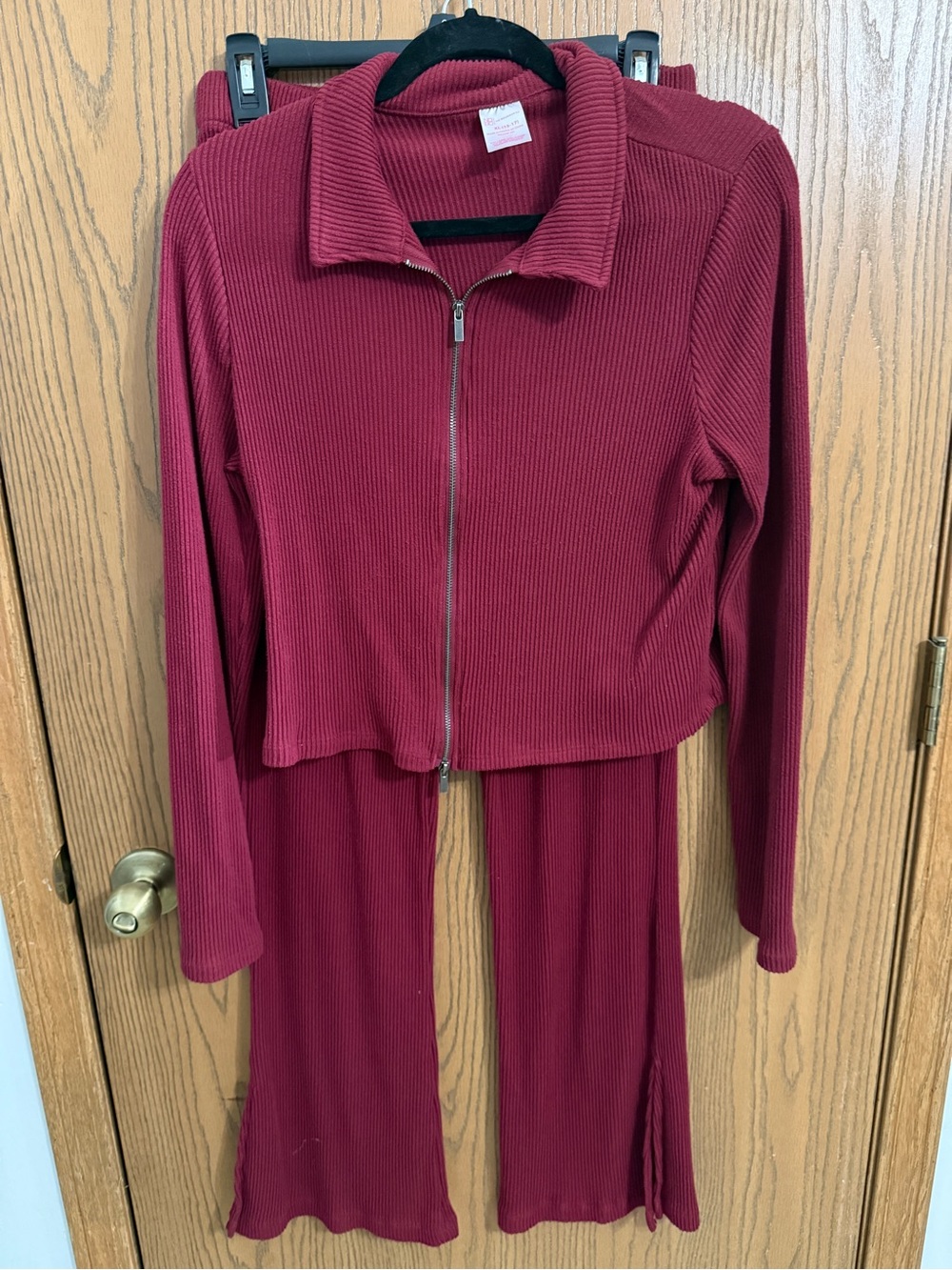 Two-Piece Ribbed Knit Lounge Set